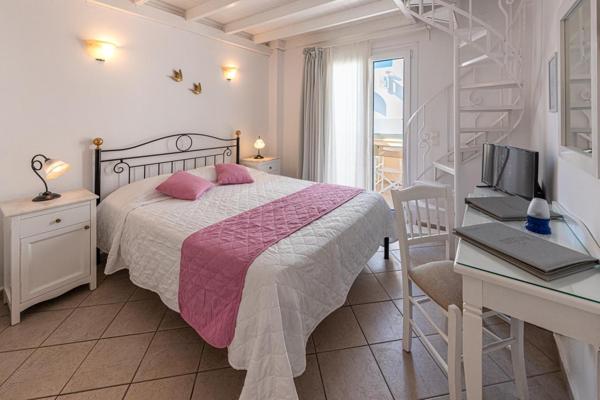 Reverie Santorini Hotel Firostefani Bagian luar foto