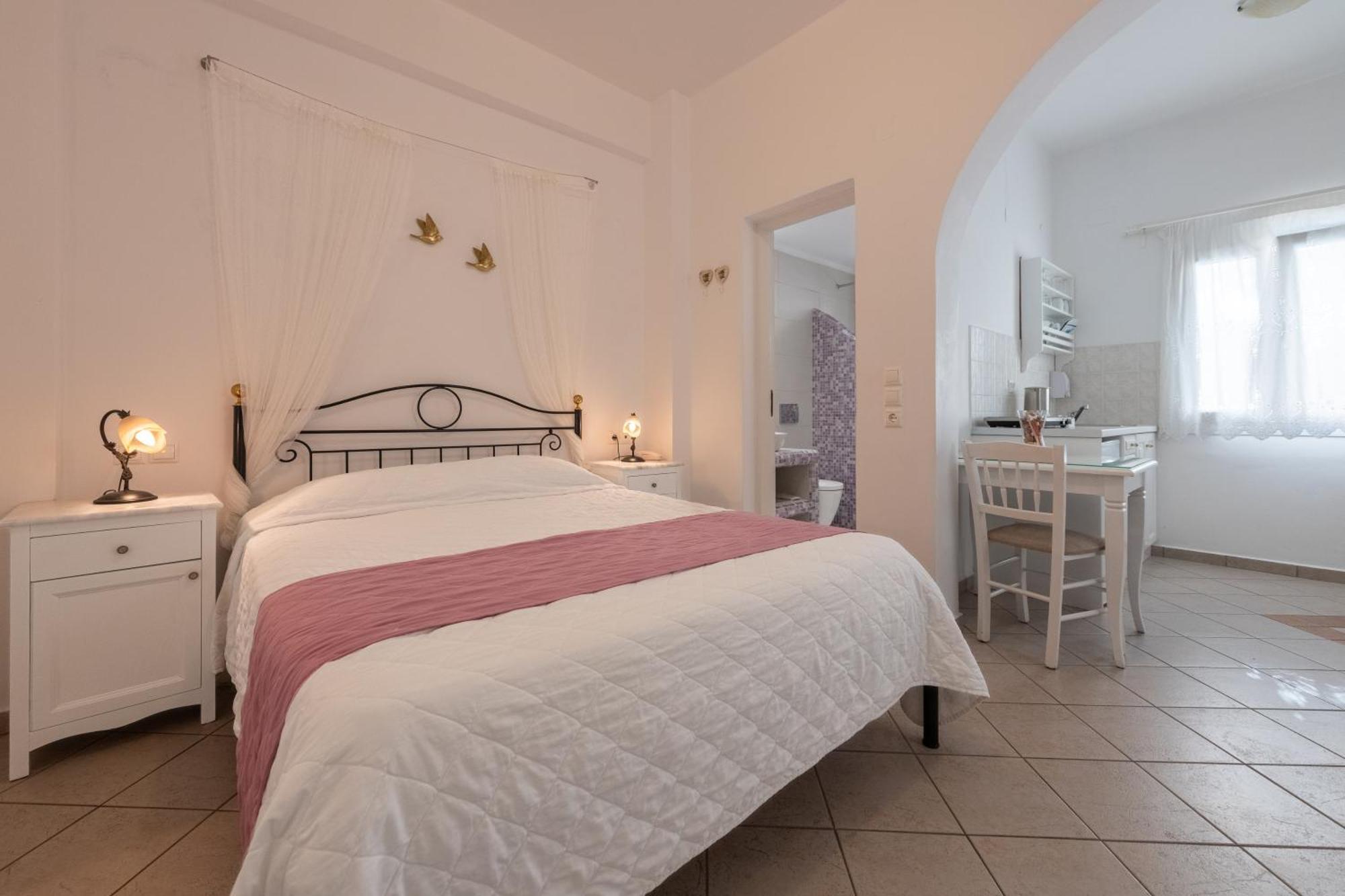 Reverie Santorini Hotel Firostefani Bagian luar foto